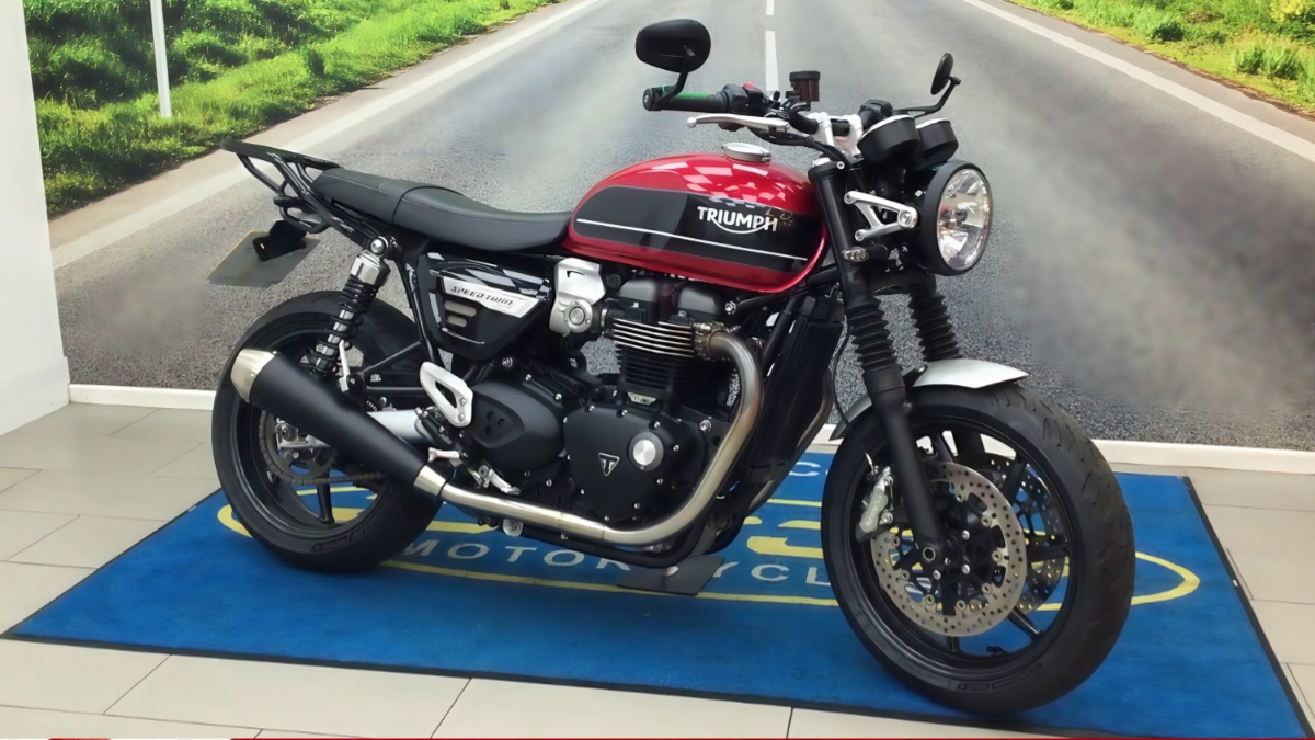 Triumph Speed Twin 1200