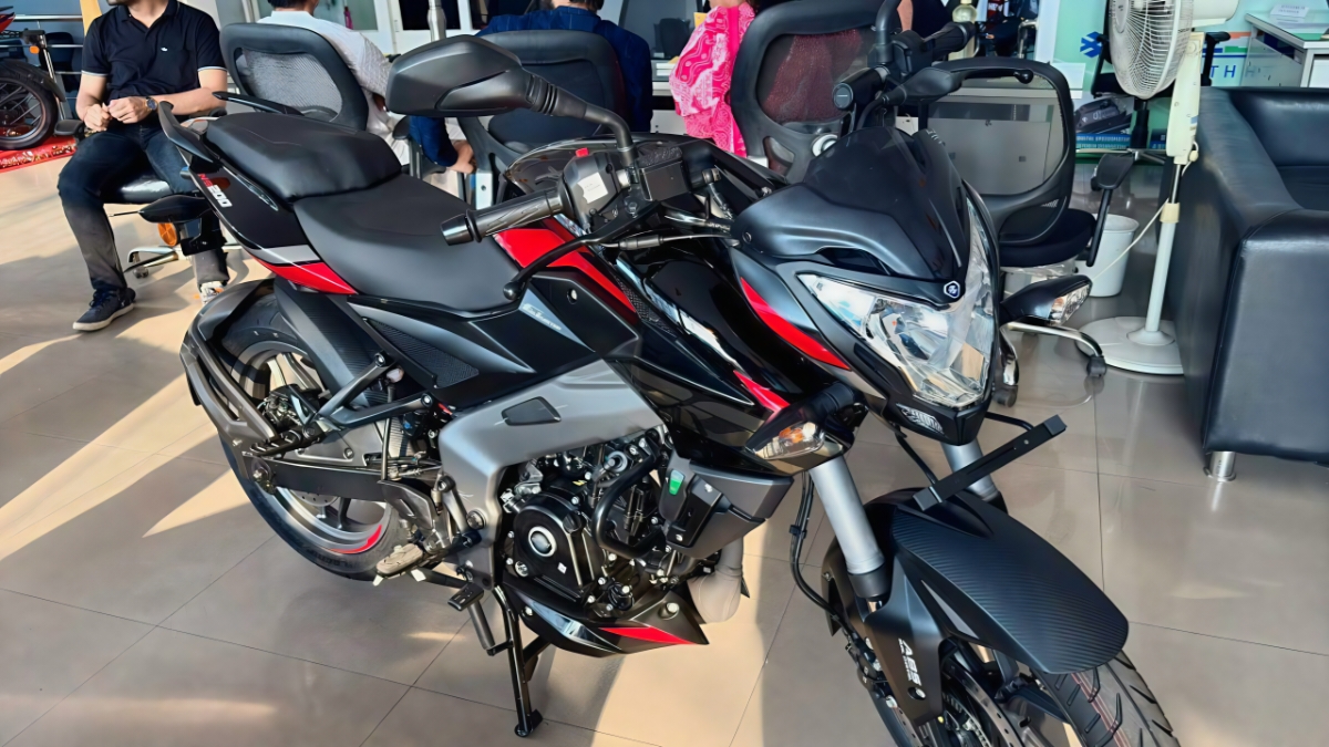 Bajaj Pulsar NS 200