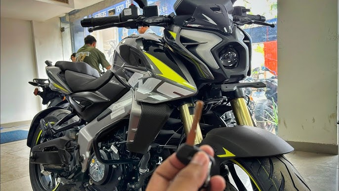 Bajaj Pulsar NS400